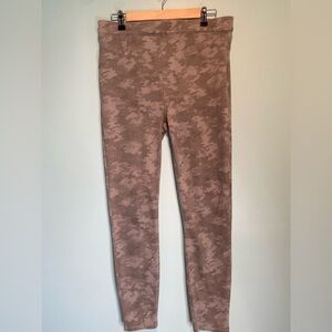 SPANX Stone Wash Camo Ankle Jean-ish Leggings Slimming Stretch Shaping Pants XL